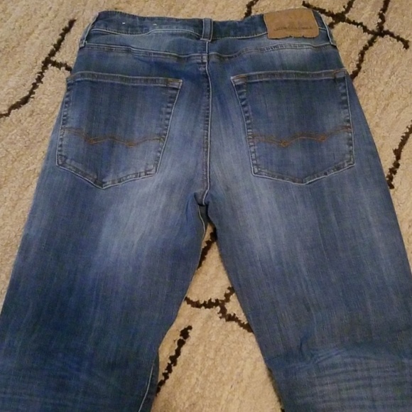 American Eagle Jeans - Picture 2 of 2